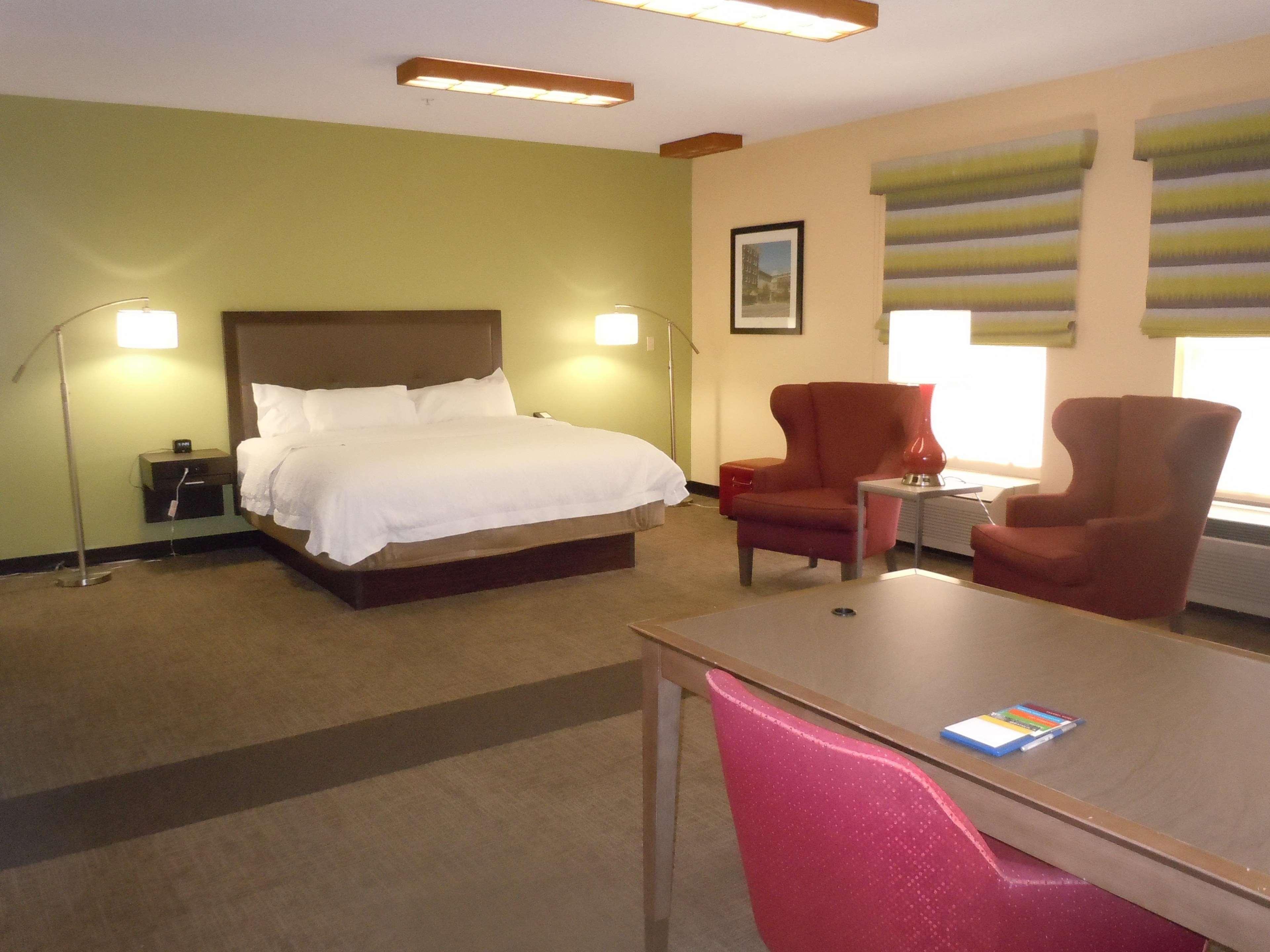 Hampton Inn Шелбивилл Экстерьер фото