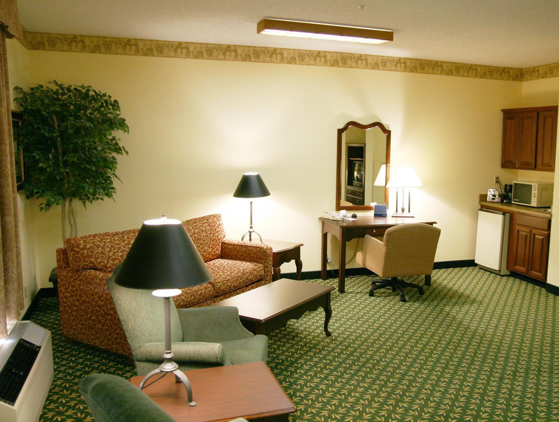 Hampton Inn Шелбивилл Экстерьер фото