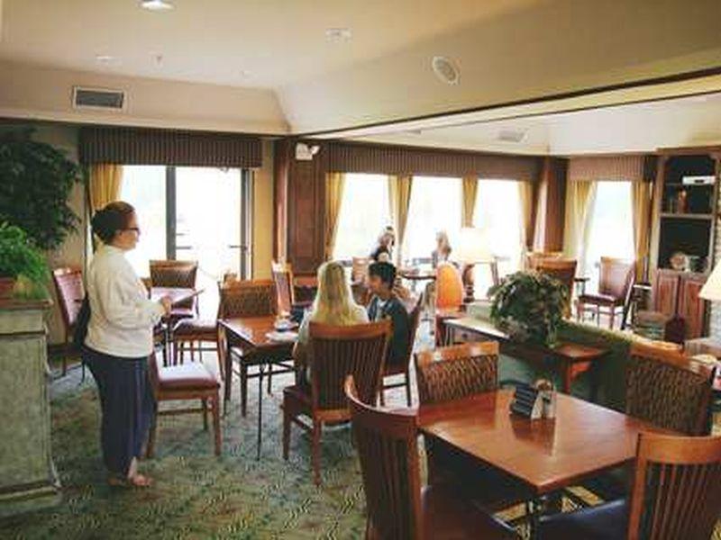 Hampton Inn Шелбивилл Экстерьер фото