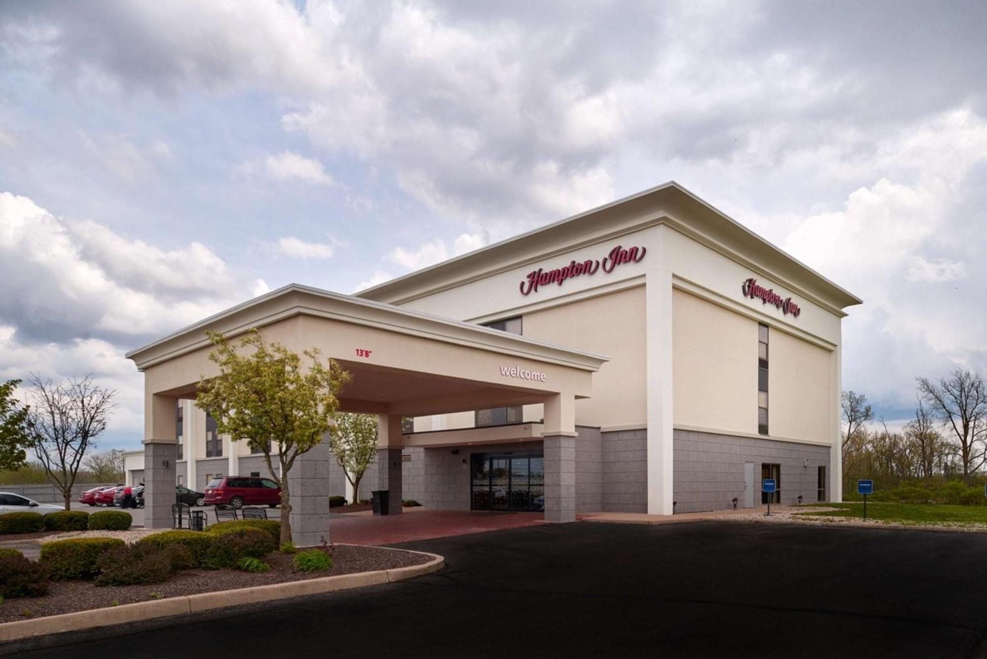 Hampton Inn Шелбивилл Экстерьер фото