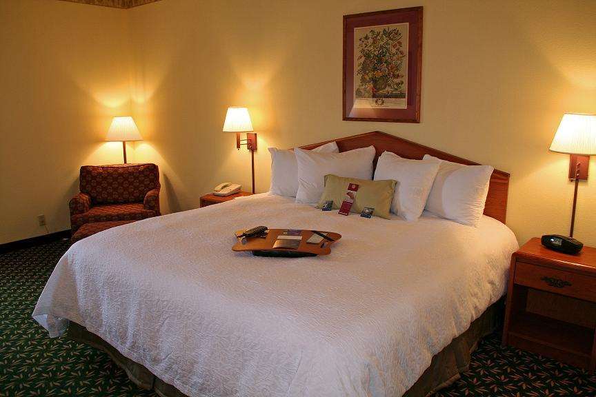 Hampton Inn Шелбивилл Номер фото